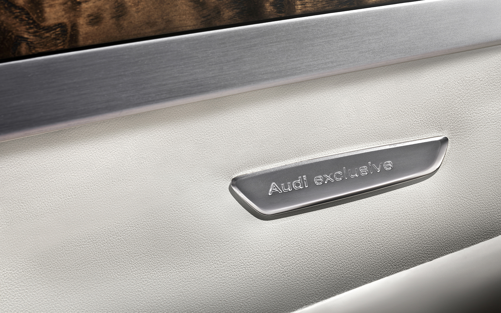 Summary: Audi exclusive and Audi collection