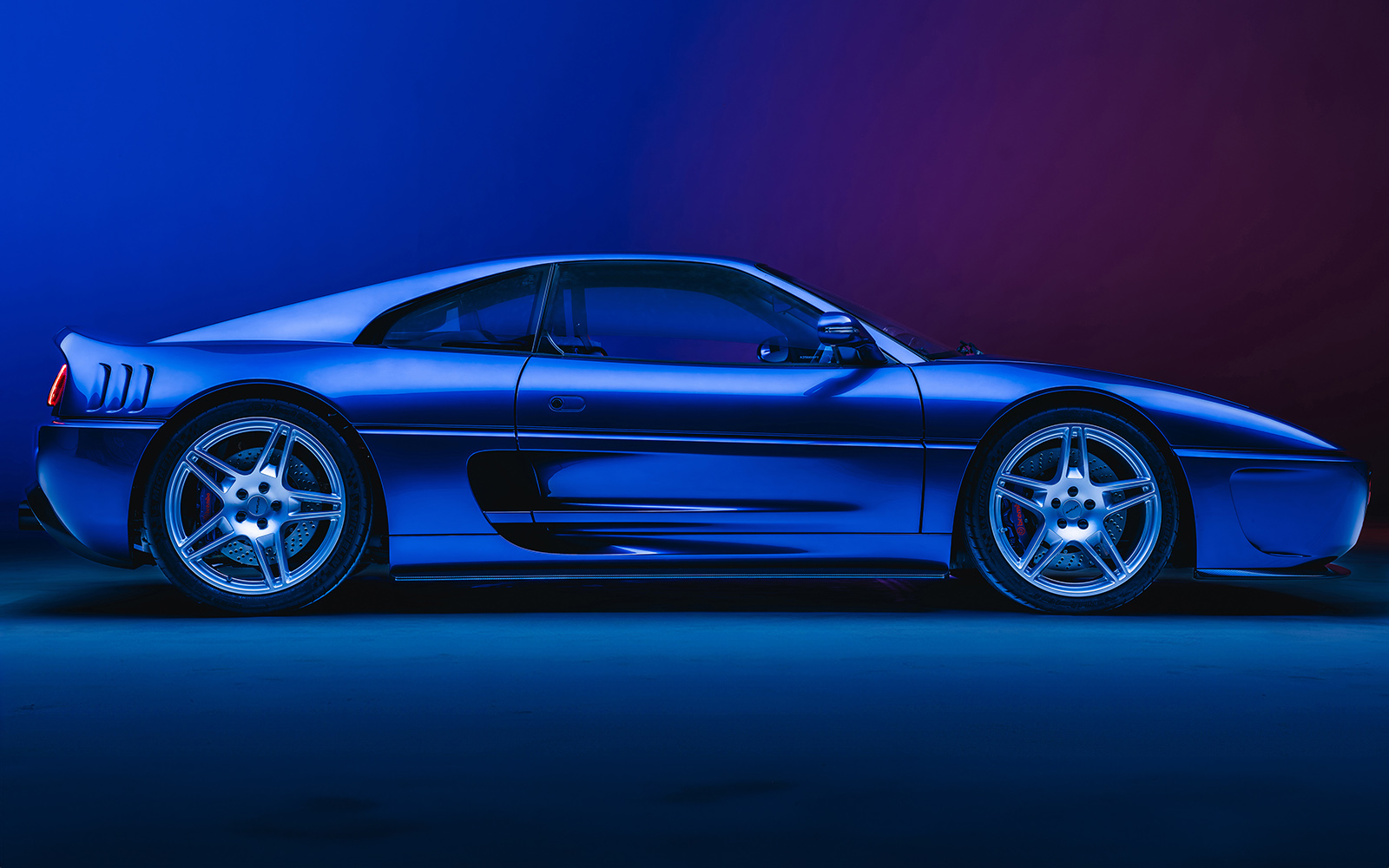 Envoluto Arrives, Remastering Ferrari 355 with Focus on Peak Analogue