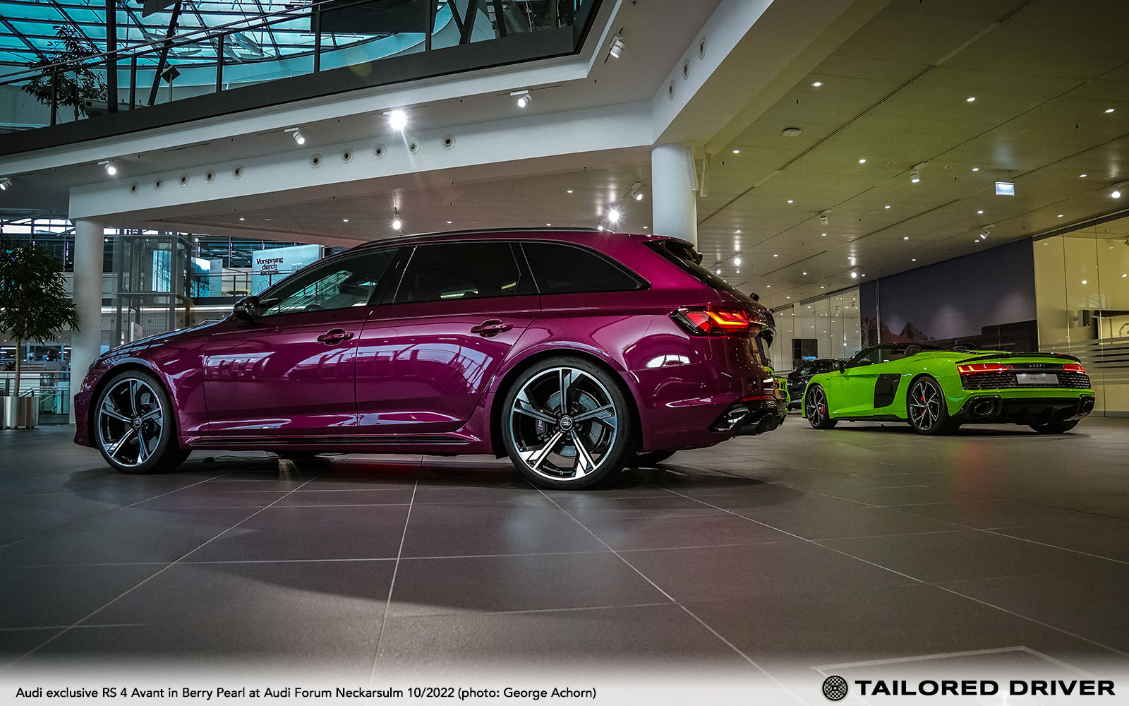 Color Check: Audi exclusive Berry Pearl at Audi Forum Neckarsulm