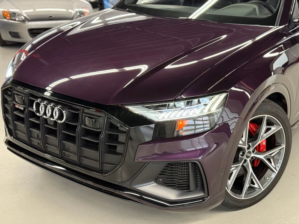 Market Find: Audi exclusive Merlin Purple SQ8