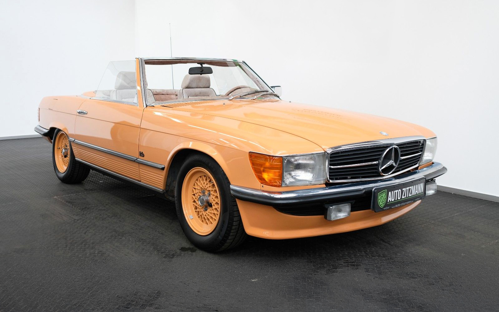 Euro Market Find: Period Tuner 1977 Mercedes-Benz SL 280 in Cayenne Orange