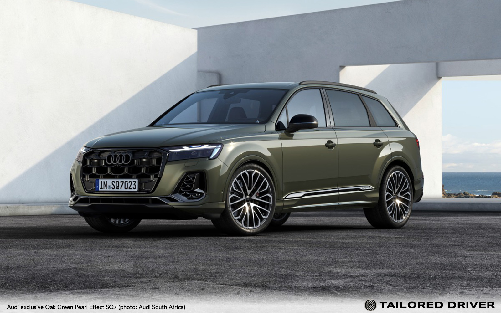 Color Check: SQ7 in Oak Green Pearl Effect from Audi South Africa