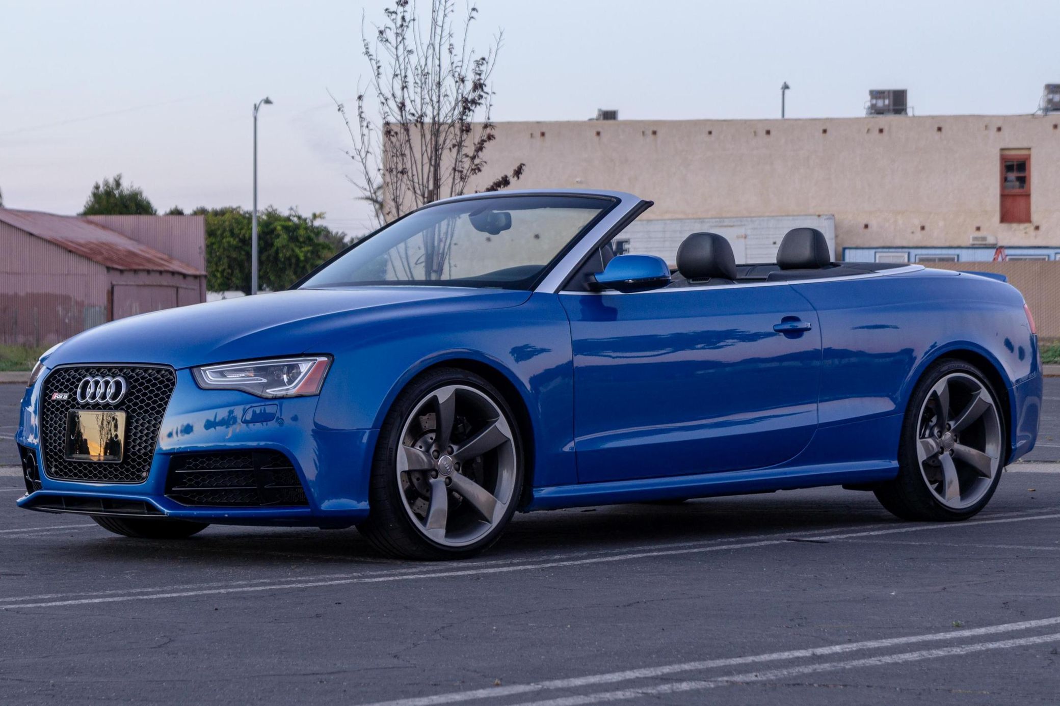 Market Find: Audi exclusive Sprint Blue RS 5 Cabriolet