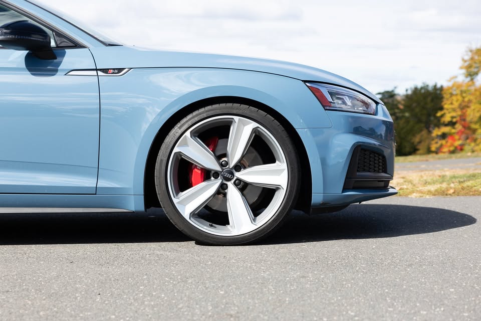 Market Find: 2019 Audi exclusive Aetna Blue S5 Sportback