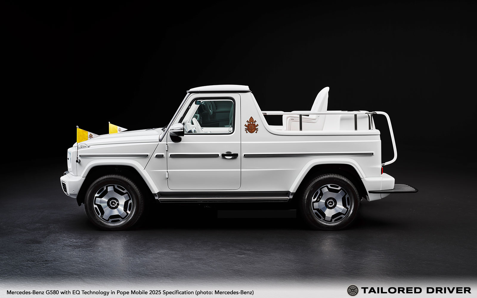 Popemobile Specification Mercedes-Benz G580 with EQ Technology