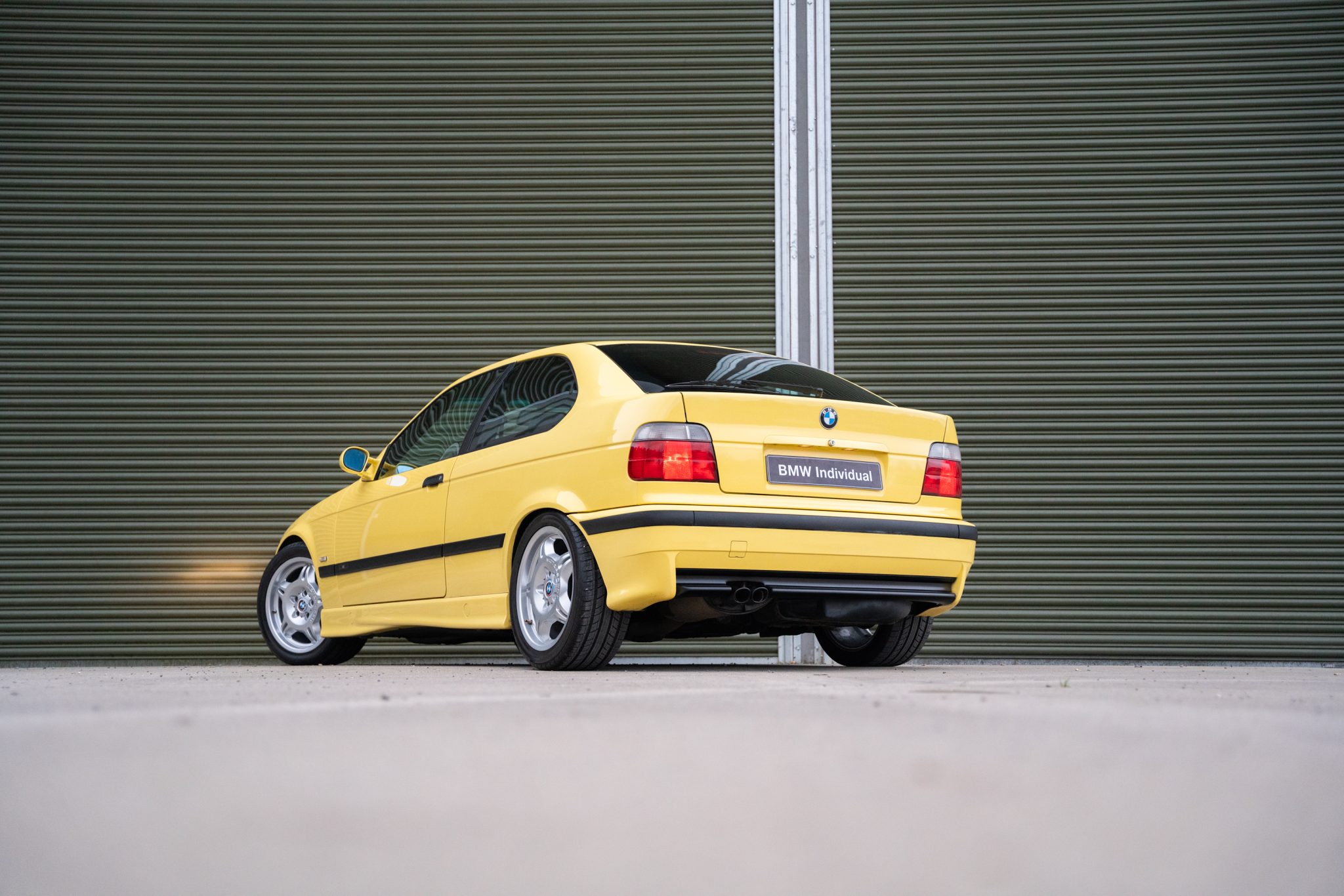Market Find: 2000 BMW Individual Dakar Yellow 323ti