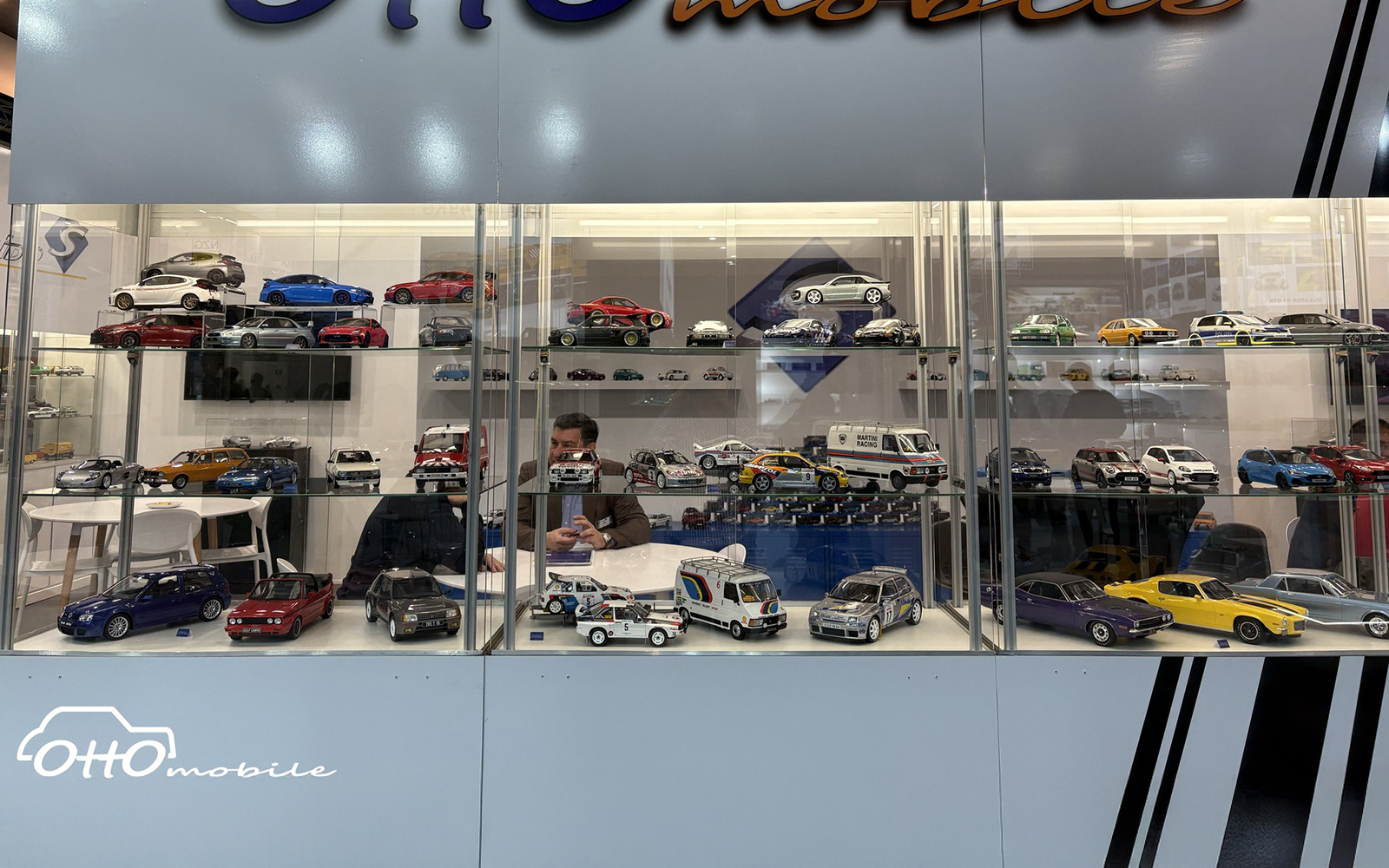 Select Gear: OttoMobile with 1:18 Scale Specials at Nüremberg Toy Fair