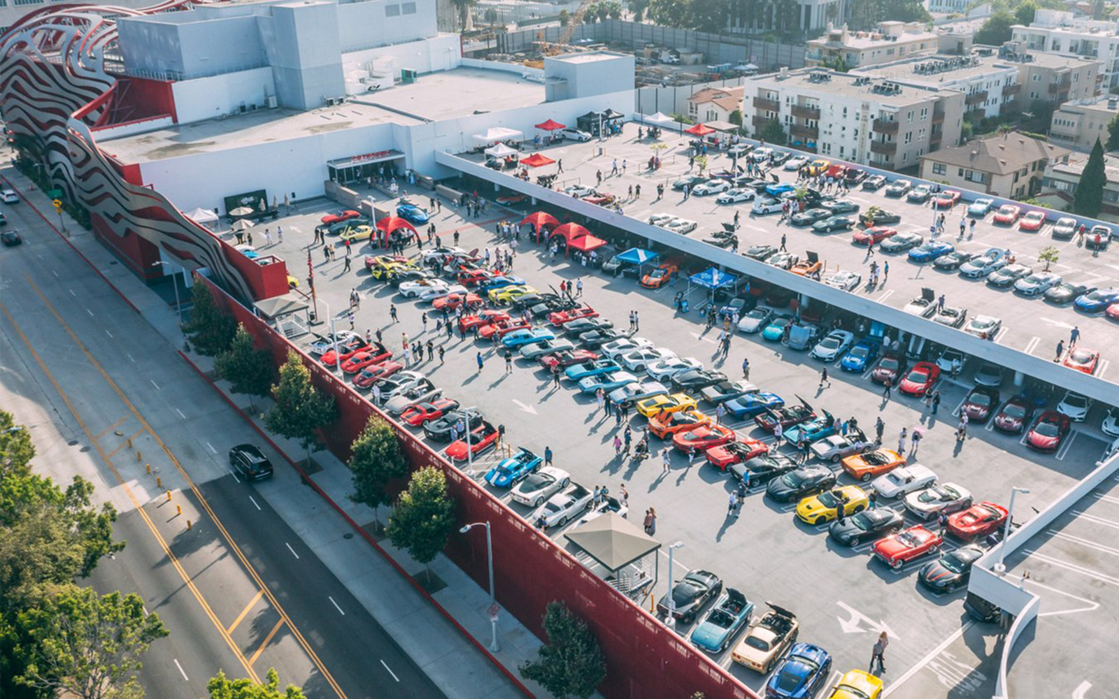 Petersen Automotive Museum to Host Cruise-in to Support Fire Recovery