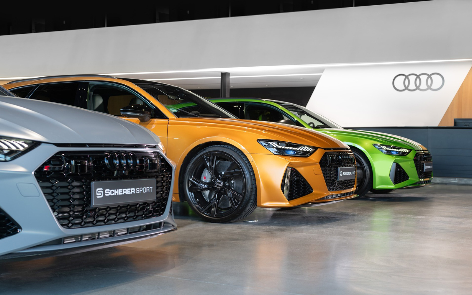 Color Check: Audi exclusive RS 6 in Dragon Orange