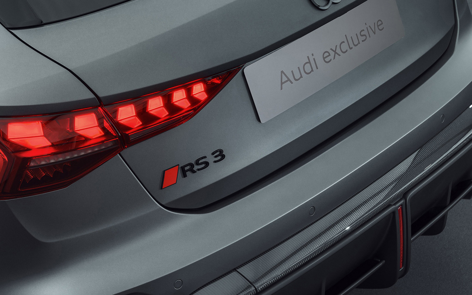 Color Check: Audi exclusive RS 3 Sportback in Daytona Grey Polar Matte Effect