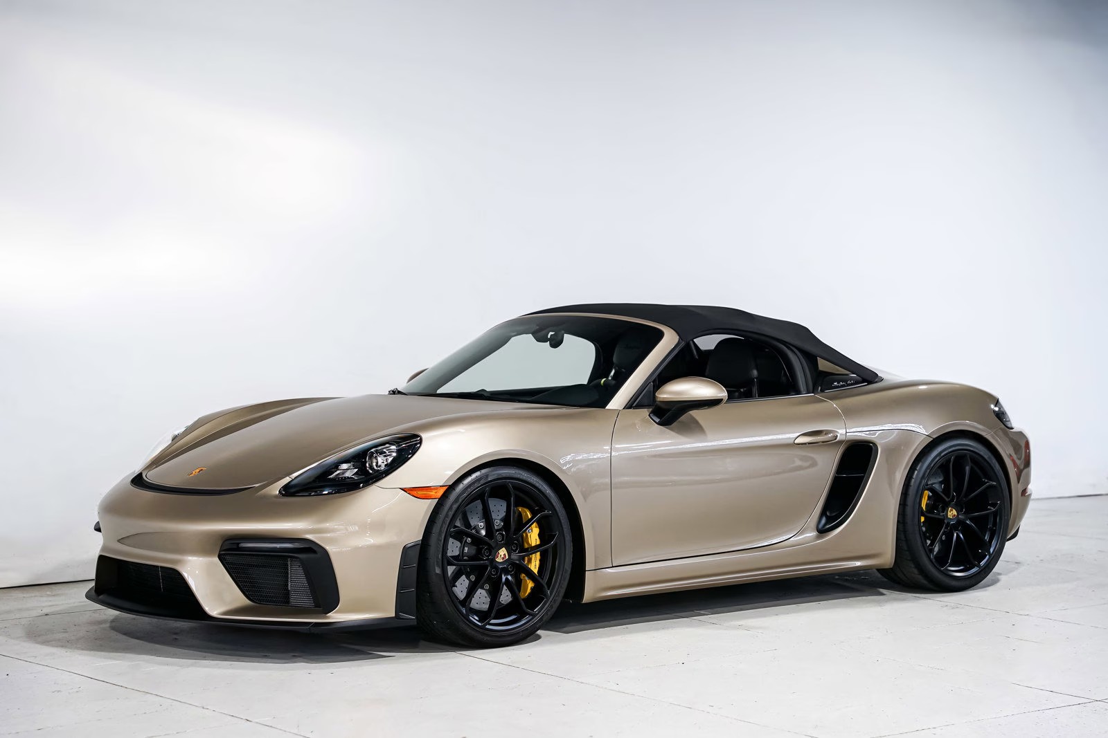 Market Find: Porsche Paint to Sample Gold Bronze Metallic 718 Spyder