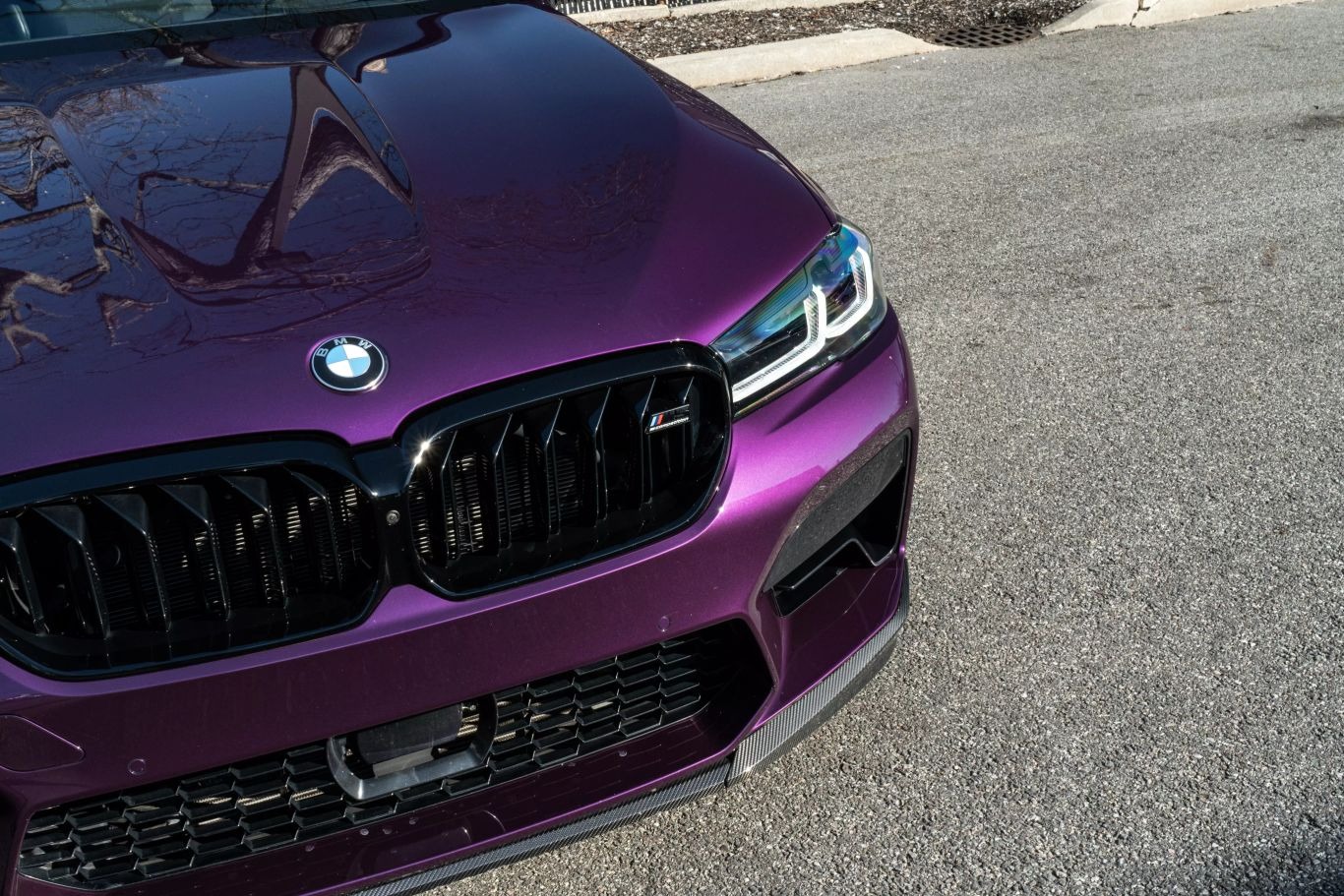 Market Find: BMW Individual Twilight Purple M5 competition