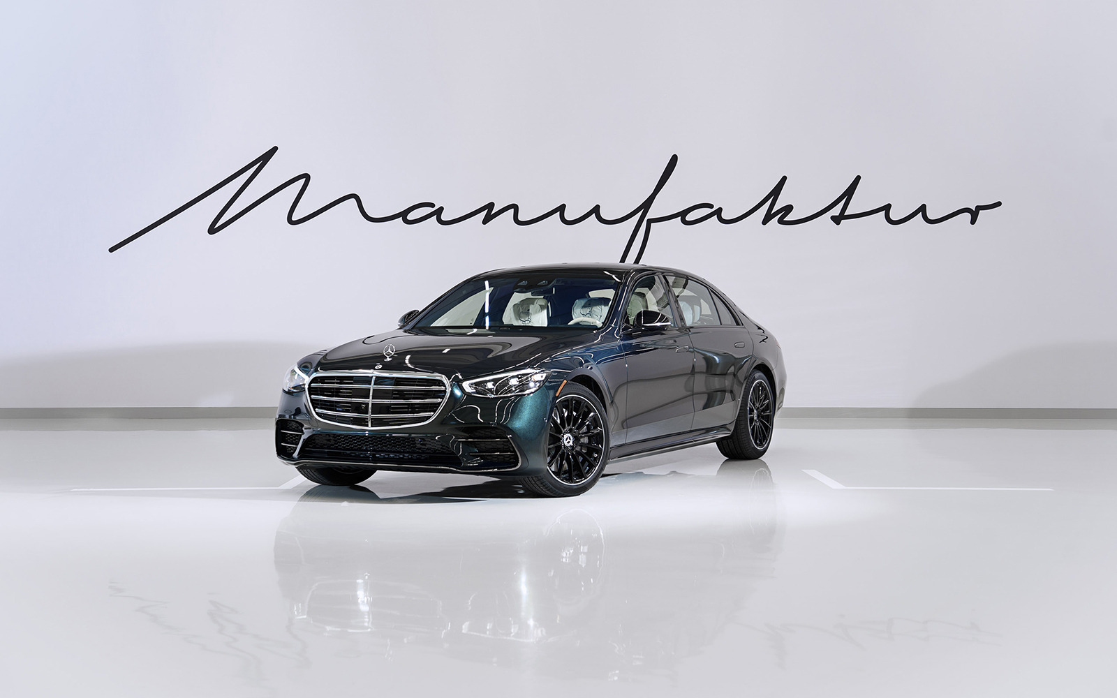 Mercedes-Benz Honors Golf Icon Bernhard Langer with Personalised S-Class at His Final Masters