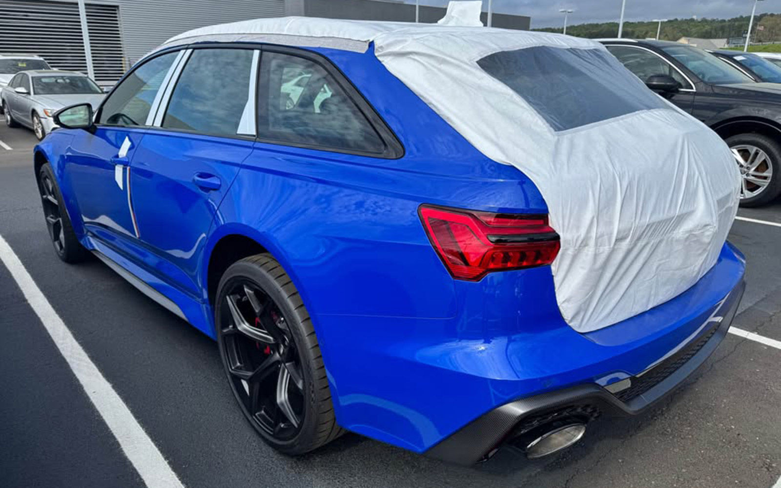 Market Find: New Inventory Audi RS 6 performance in Nogaro Blue