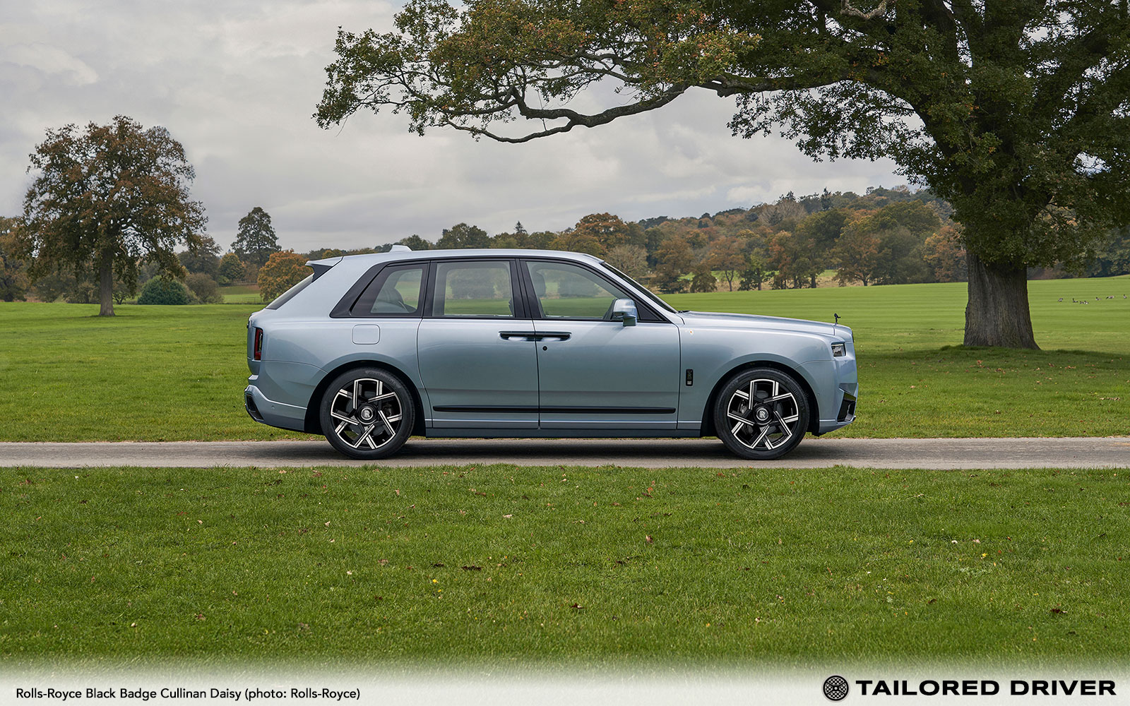 Rolls-Royce Black Badge Cullinan Daisy