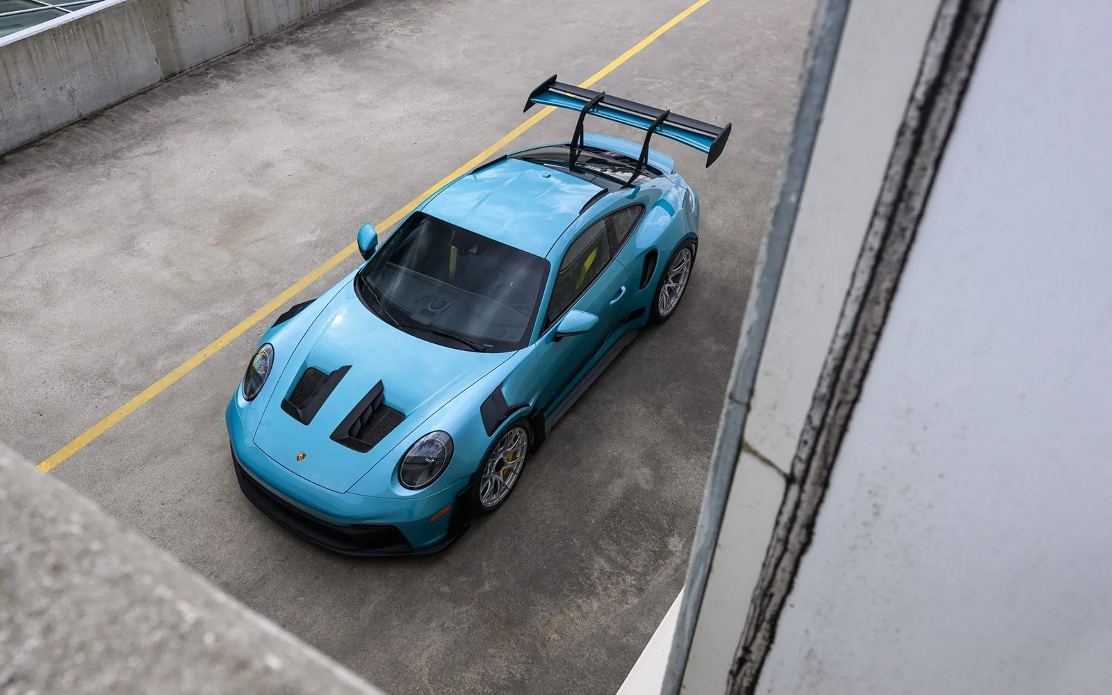 Market Find: Ipanema Blue Metallic Porsche 911 GT3 RS