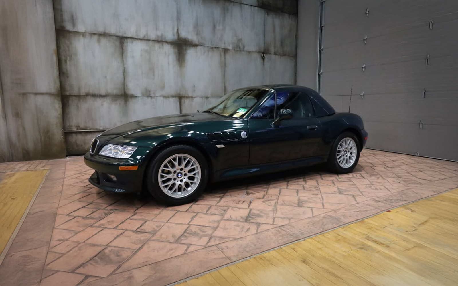 Market Find: Oxford Green on Green BMW Z3 2.5
