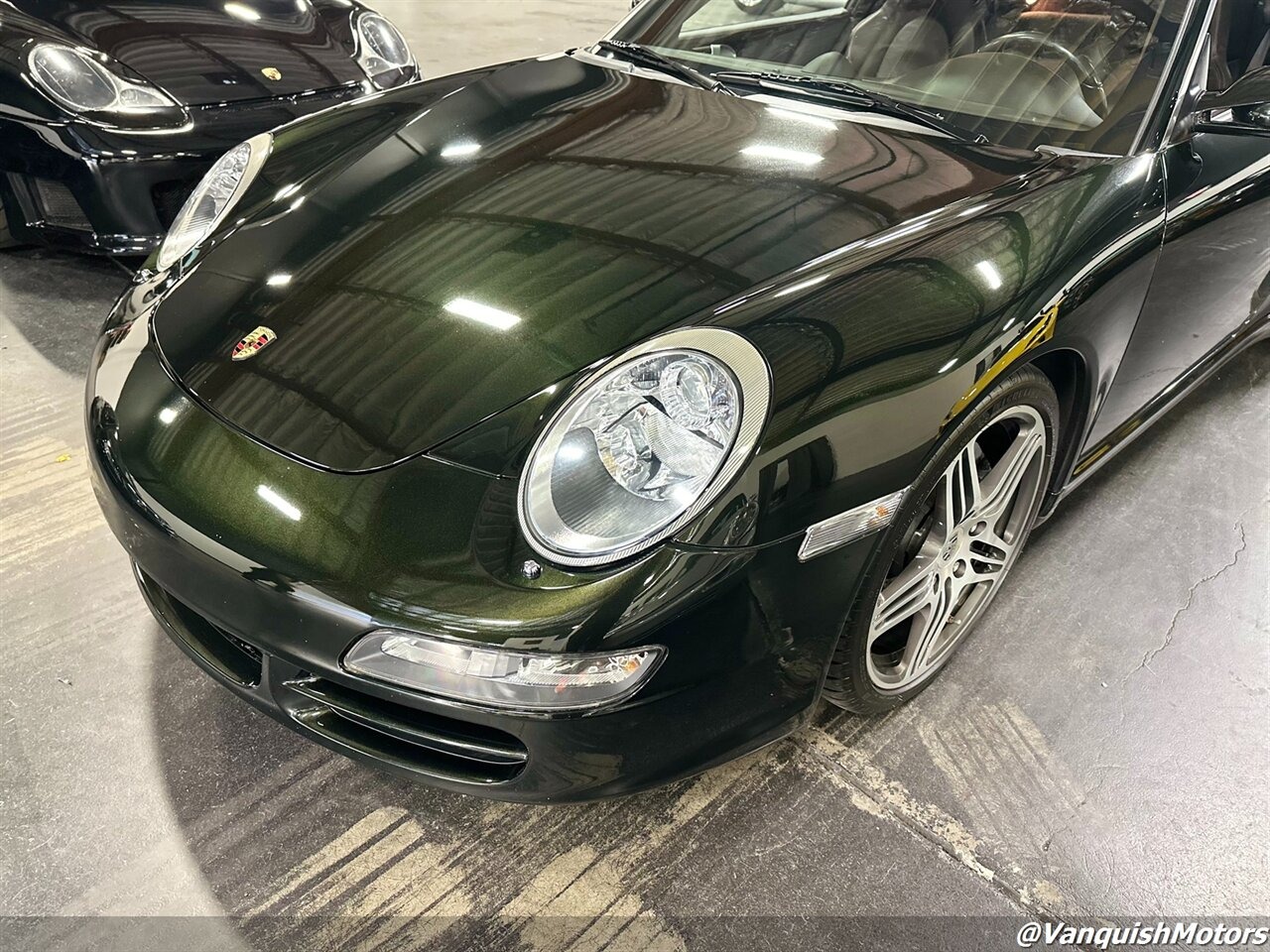 Mega Spec: Dark Olive Metallic over Cocoa Extended Leather 911 Targa 4