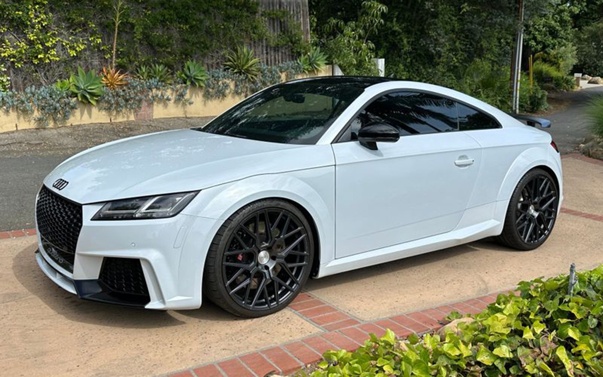 Market Find: 2018 Audi TT RS in Suzuka Grey